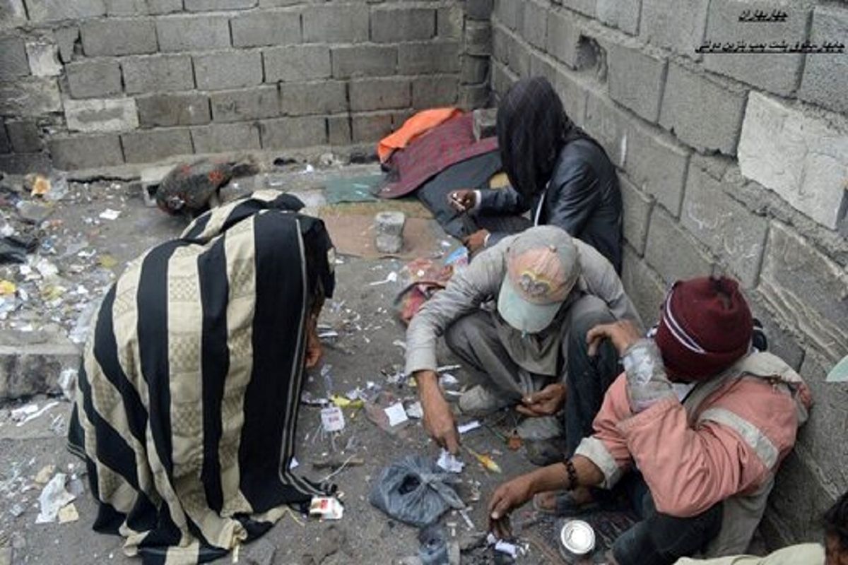 ۲۹۷ نفر در کمپ ماده ۲۶ سنندج تحت درمان هستند