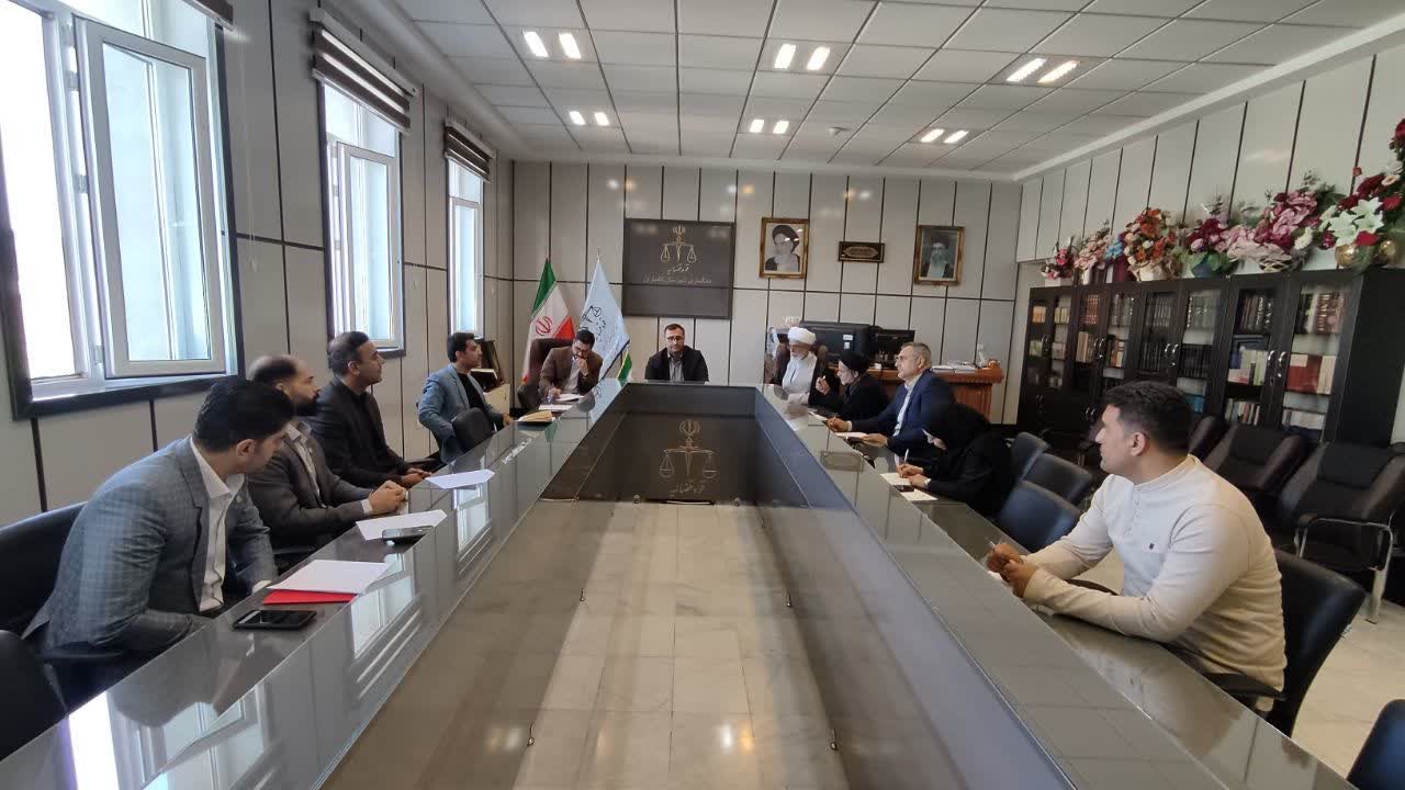 اجرای طرح هر مسجد یک حقوقدان در راستای ارتقاء آگاهی مردم است