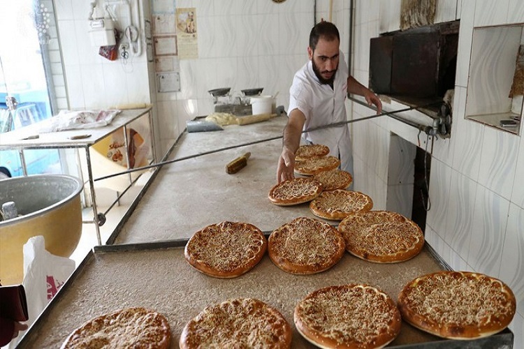 گشت‌های نظارتی در حوزه آرد و نان در کردستان فعال است