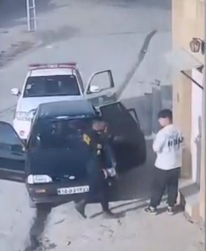 مامور انتظامی متخلف در کردستان بازداشت و روانه زندان شد